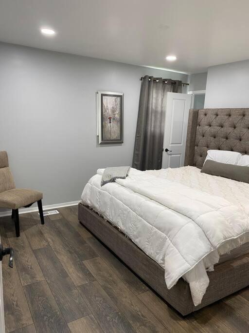 Modern 3Bed 2Bath Ranch With Diy Art Porch 3Tvs And Huge Front Yard To Enjoy! Βίλα Calumet City Εξωτερικό φωτογραφία